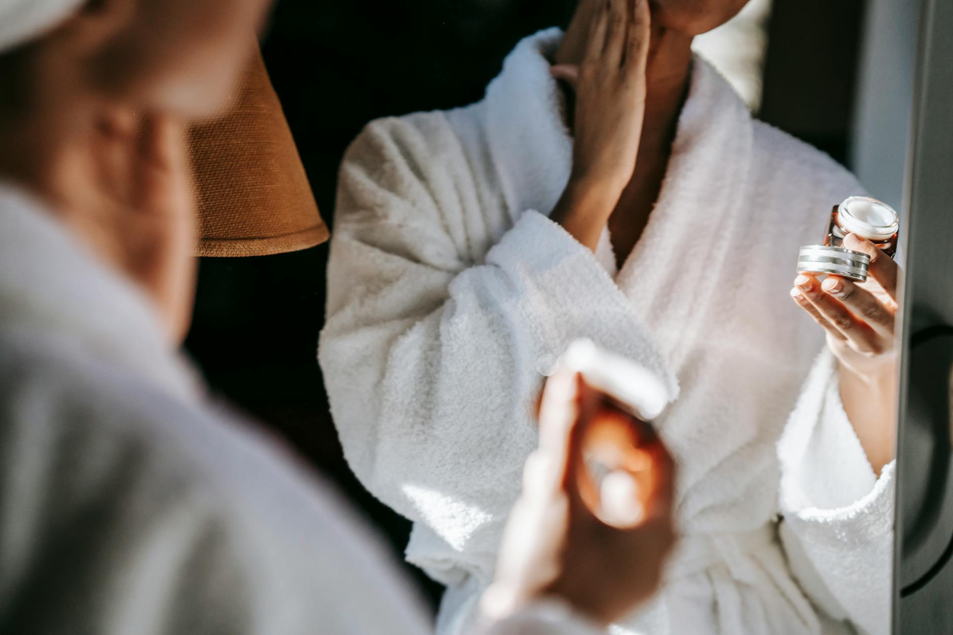 Crème anti-âge : guide dermatologique 2026